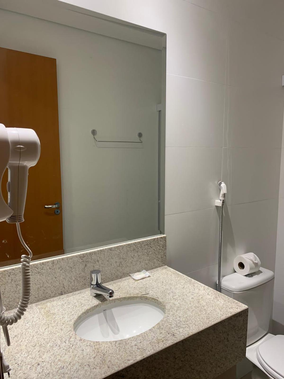 Hotel Lagoa Eco Towers 5*